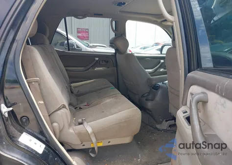 2005 Toyota Sequoia Sr5 V8 из США, поврежденный, VIN 5TDZT34A55S244623